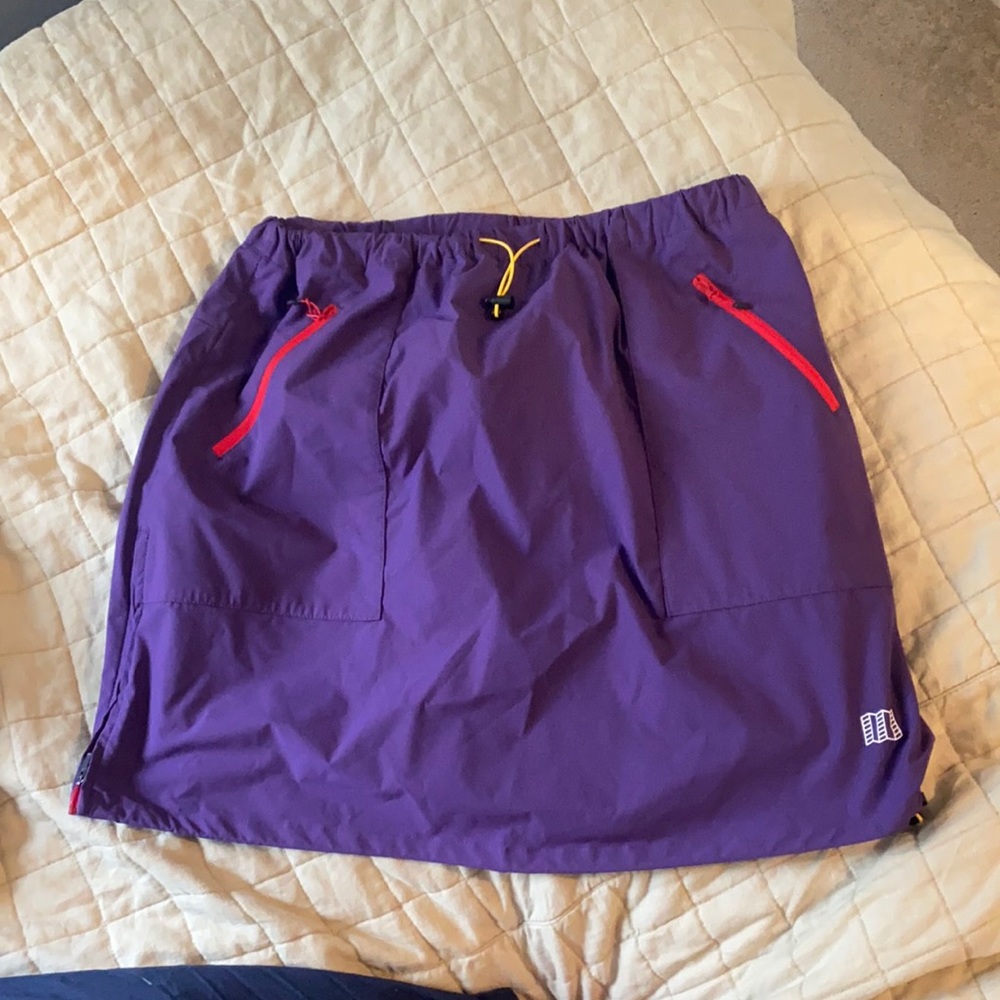 Topi designs hiking skirt
